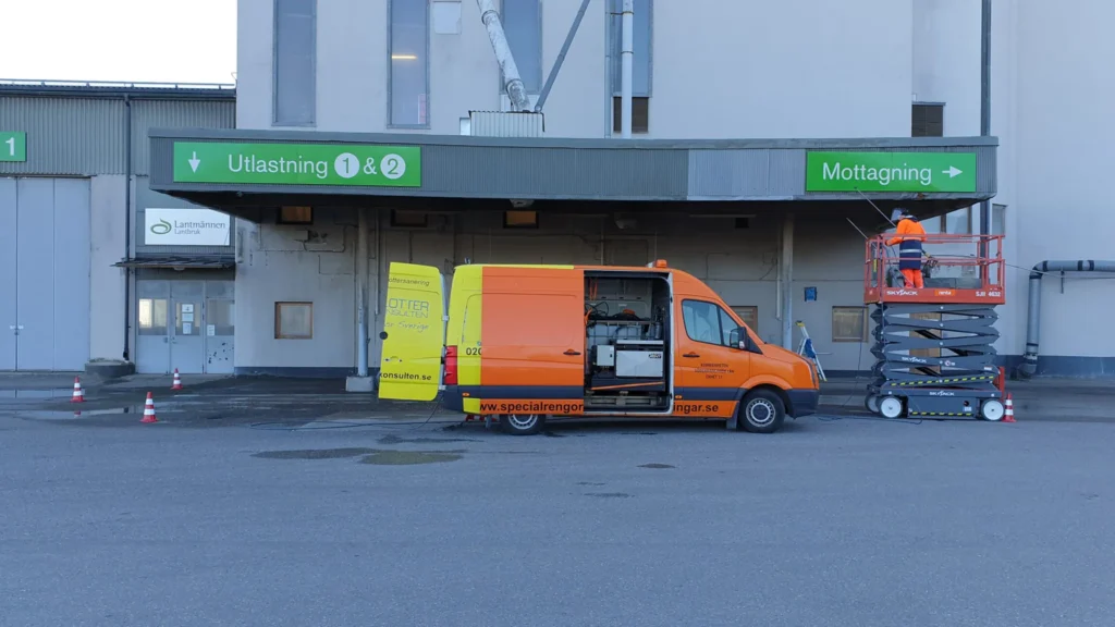 Fasadtvätt i Strängnäs för Lantmännen